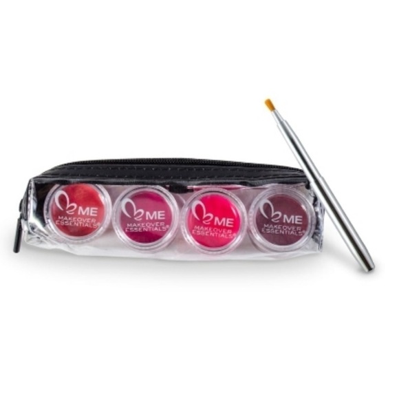 💋 Makeover Essentials Lip Addiction II 💋 NEW - Picture 1 of 5